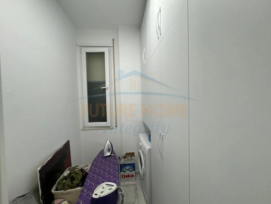 Tirane, shitet apartament 2+1+2+post parkimi Kati 7, 97 m² 195000€ (Fusha e Aviacionit)