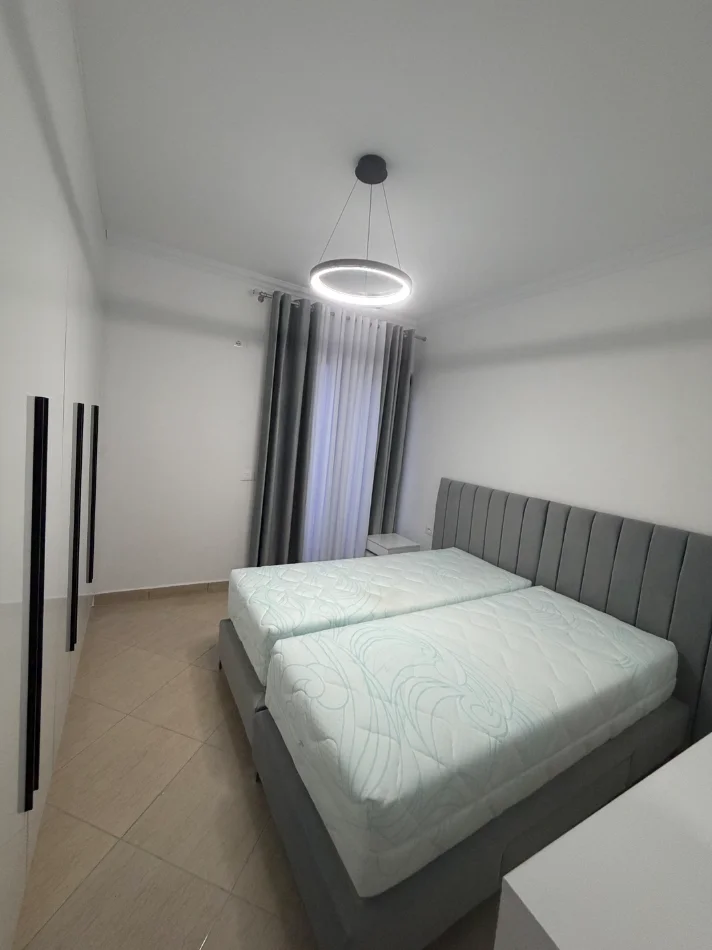 Casa Itala jepet me qera apartament 1+1 Kati 7, 535 € (Rruga pavarsia)