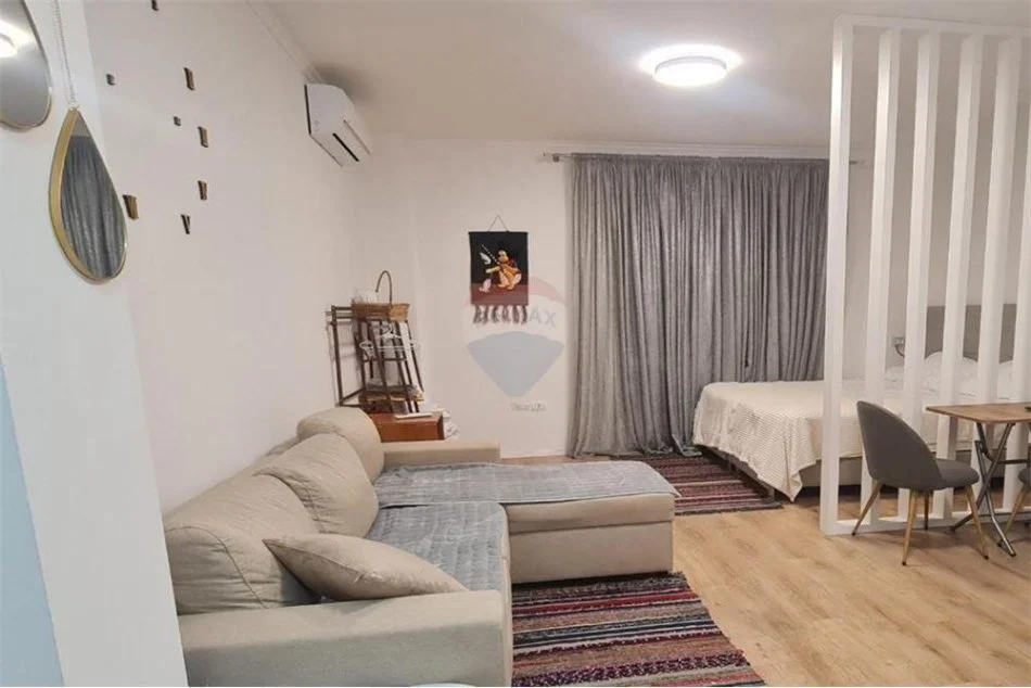 Tirane, jepet me qera apartament , 44 m² 450 € (Zihni Sako - Porcelan - Oxhaku,)