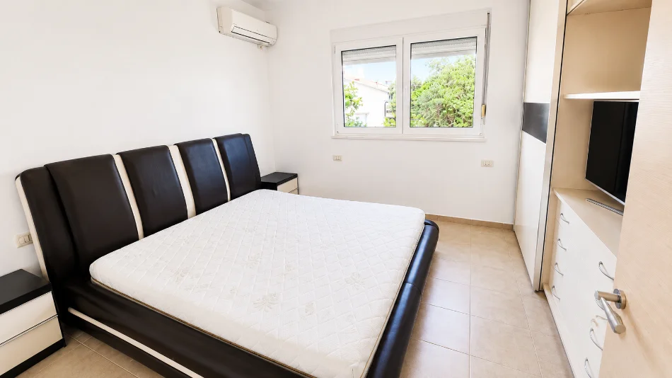 Tirane, jepet me qera apartament 2+1+Ballkon , 90 m² 60,000 ALL (Kodra e Diellit, Tirane)