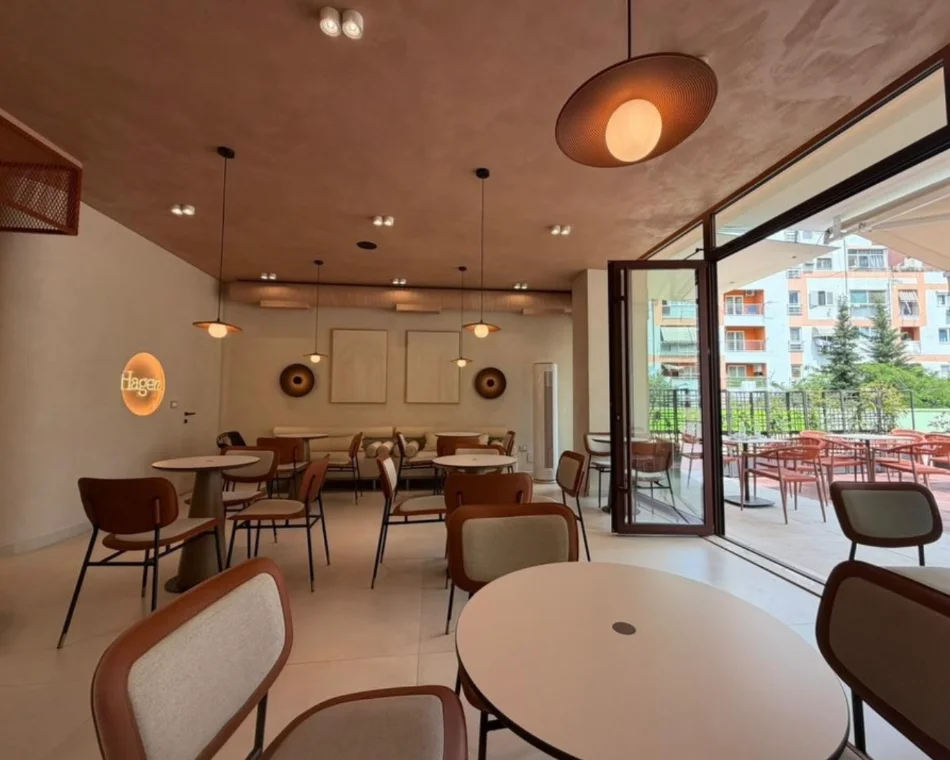Tirane, shitet ambjent biznesi Kati 0, 80 m² 180.000 € (Jordan Misja)