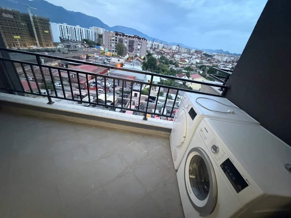 Casa Itala jepet me qera apartament 1+1 Kati 7, 535 € (Rruga pavarsia)