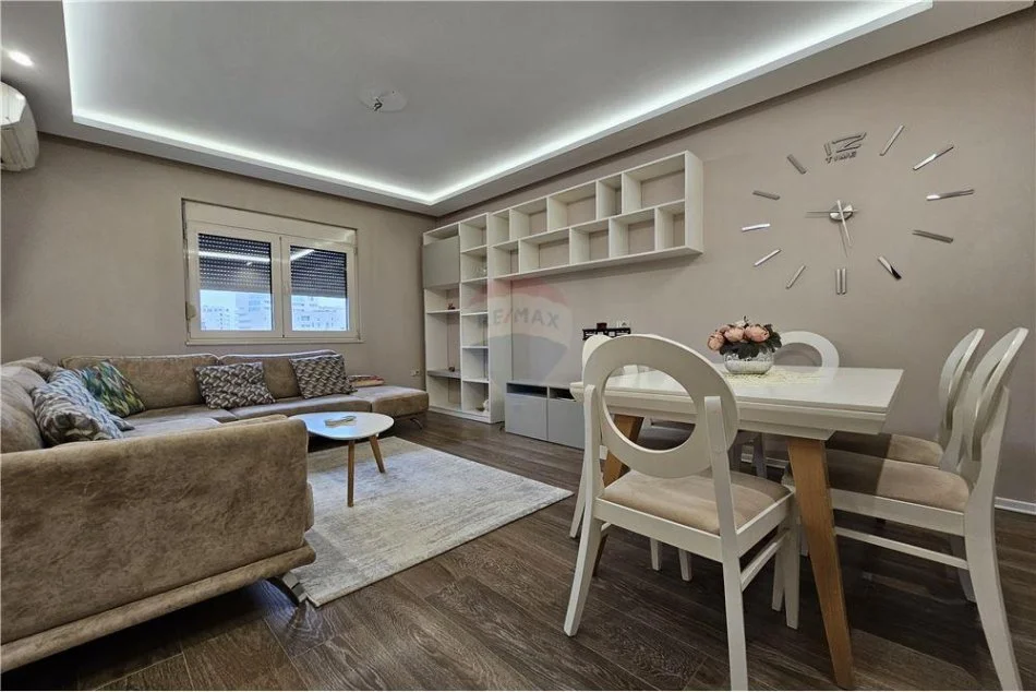 Tirane, shitet apartament , Kati 5, 91 m² 135,000 € 