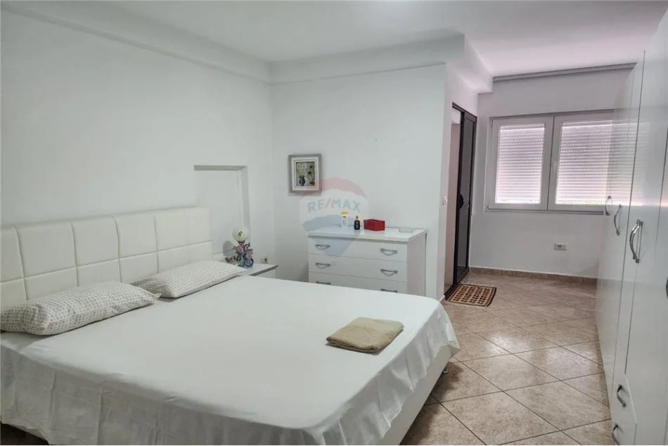 Tirane, jepet me qera apartament 2+1 Kati 6, 142 m² 650 € (irfan tomini - Bulevardi Gjergj Fishta,)