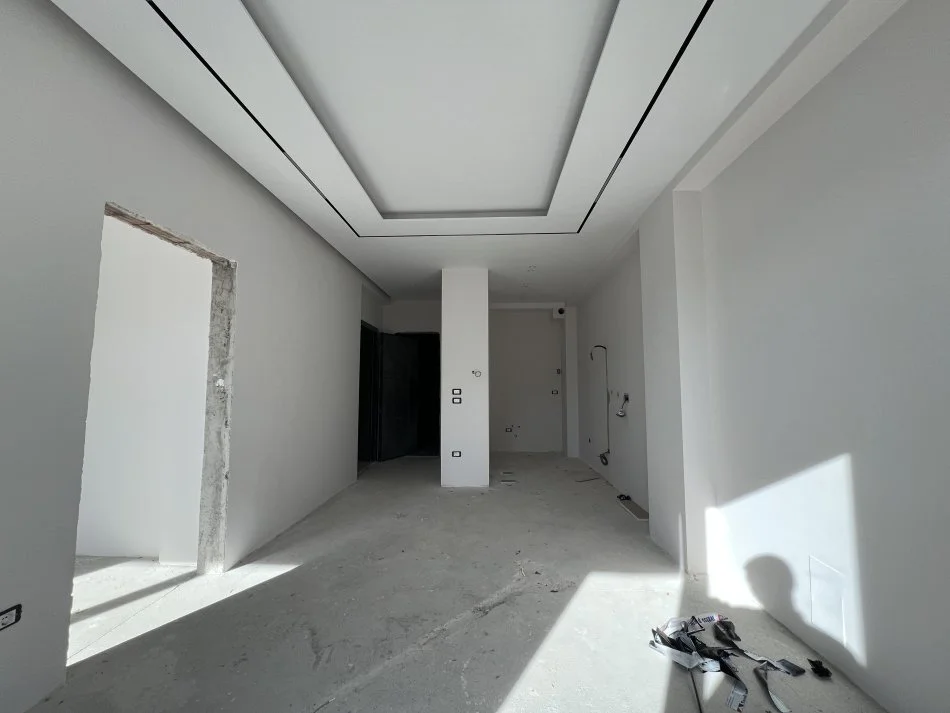 Tirane, shitet apartament 1+1+Ballkon Kati 7, 65 m² (Rruga Egnatia)