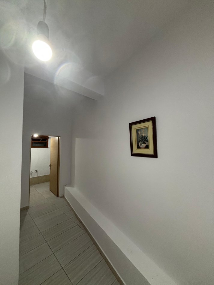 Tirane, jepet me qera garsonier 1+1 Kati 0, 170 € (Rruga Fuat Toptani)