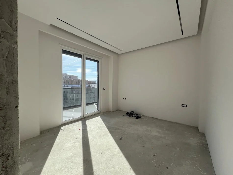 Tirane, shitet apartament 1+1+Ballkon Kati 7, 65 m² (Rruga Egnatia)