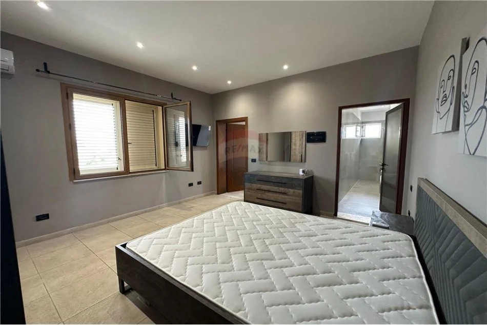 Tirane, apartament , Kati 2, 42 m² 450 € 