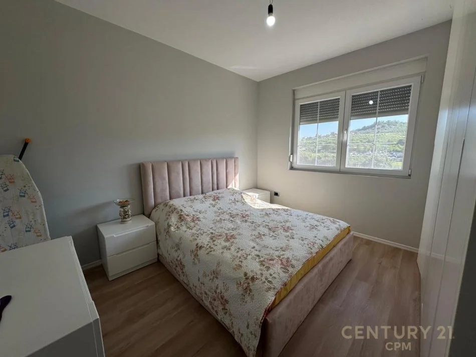 Tirane, shitet apartament 2+1 , 90 m² 129.000 € (Unaza e Re)