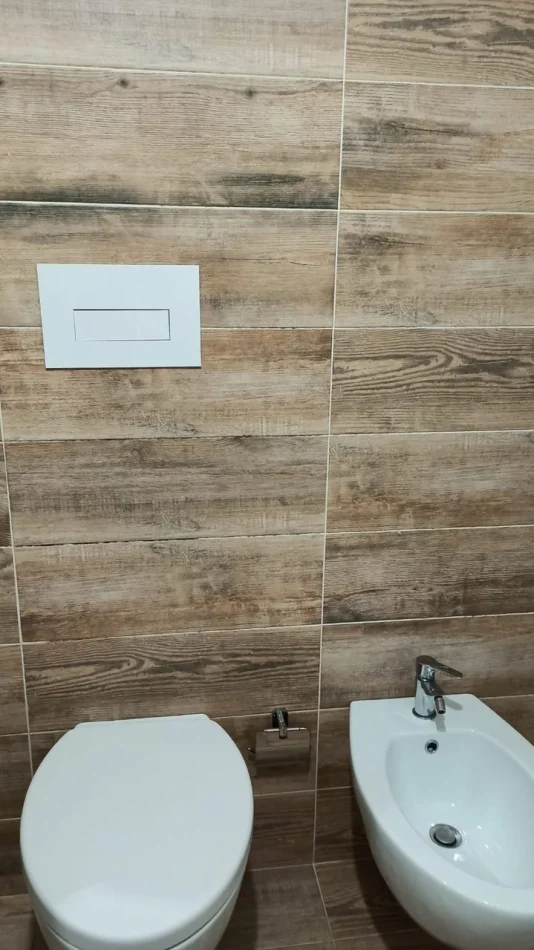 Tirane, jepet me qera apartament 1+1 Kati 1, 66 m² 600 € (Qyteti Studenti)