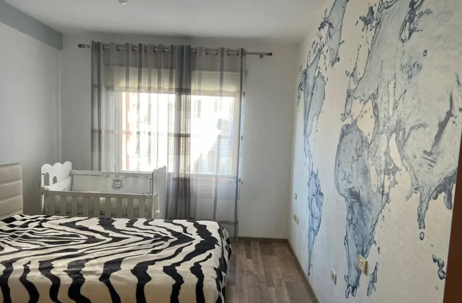 Tirane, jepet me qera apartament 1+1 Kati 5, 80 m² 550 € (Astir)