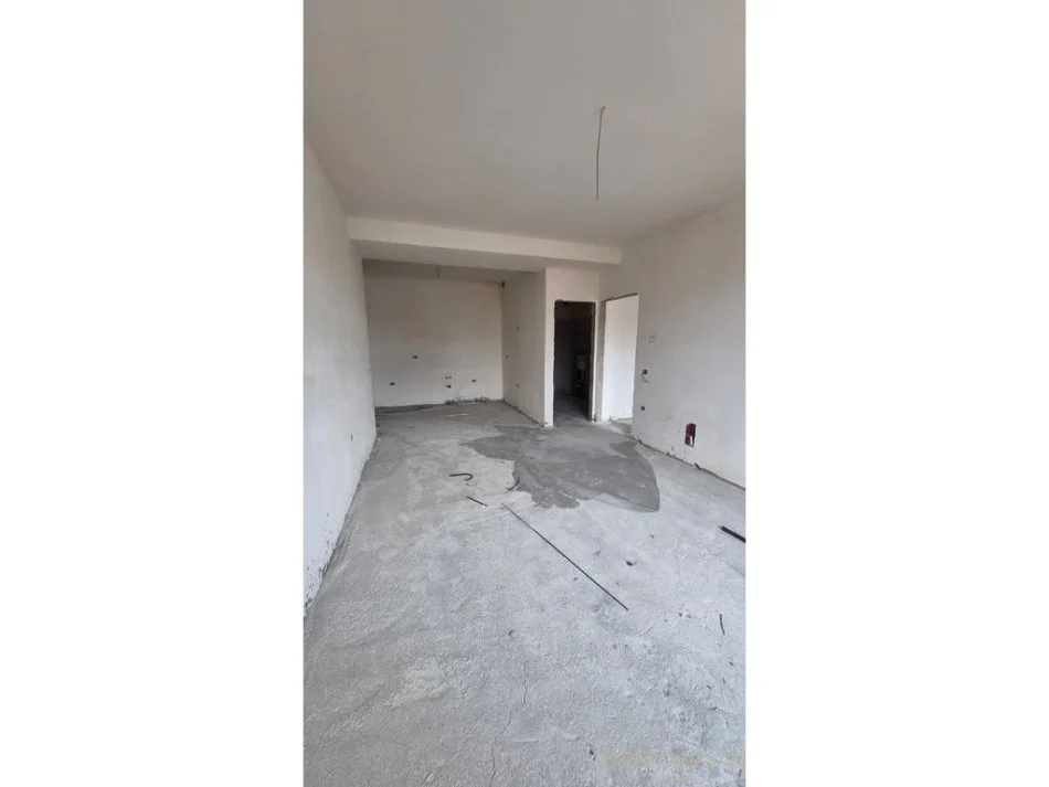 Tirane, shitet apartament 1+1 Kati 4, 82 m² 260.000 € (Rezidenca Skanderbeg)