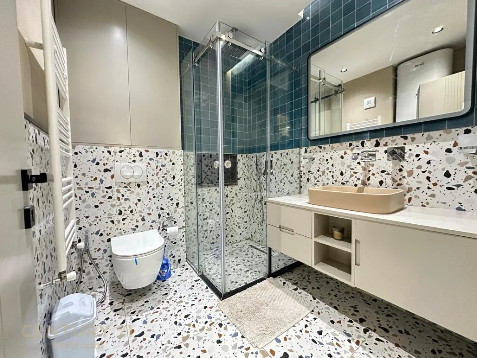 Tirane, jepet me qera apartament 2+1 Kati 3, 105 m² 750 € (Pallati me Shigjeta)