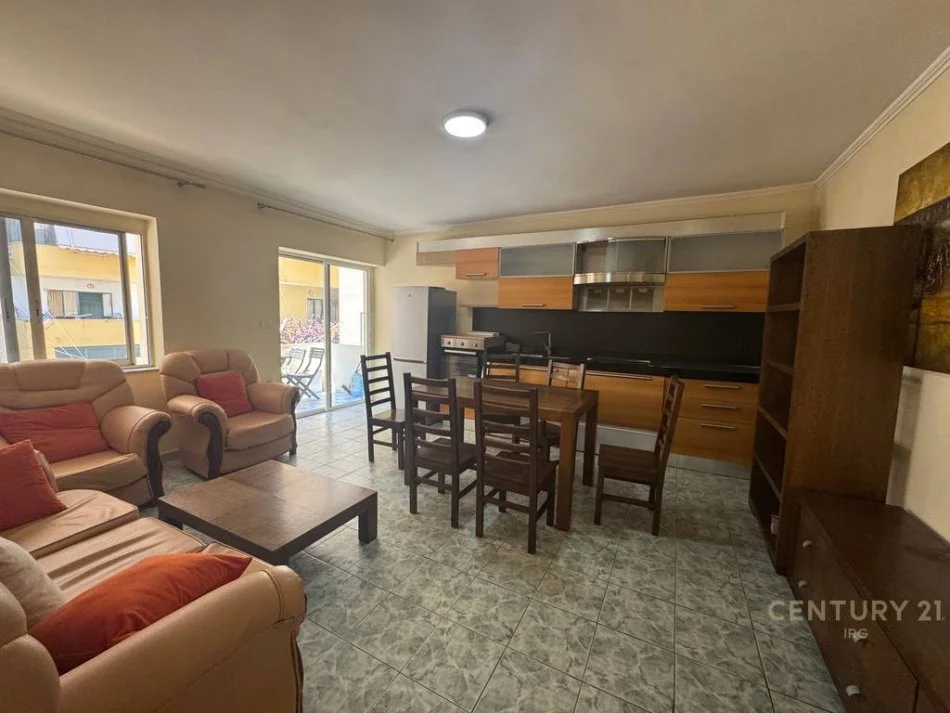 Tirane, shitet apartament 2+1+Ballkon Kati 3, 95 m² 210.000 € 