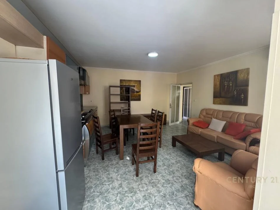 Tirane, shitet apartament 2+1+Ballkon Kati 3, 95 m² 210.000 € 