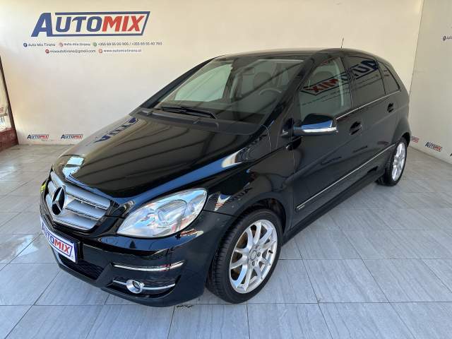 Tirane, shes makine Mercedes-Benz B-180 Viti 2008, 5.900 Euro