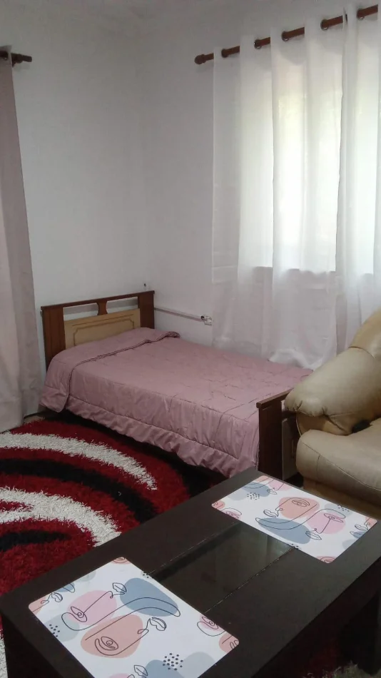 Tirane, jepet me qera garsonier Kati 1, 35 m² 320 € (Big Market tek 5 Maji)