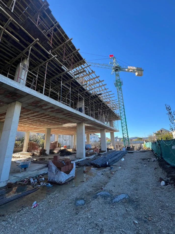 Tirane, shes apartament 2+1+Ballkon Kati 2, 89 m² 71.200 € (Kamez)