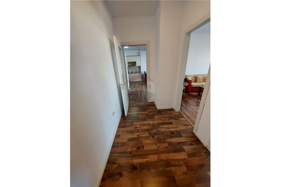 Tirane, shitet apartament Kati 6, 118 m² 192,000 € 