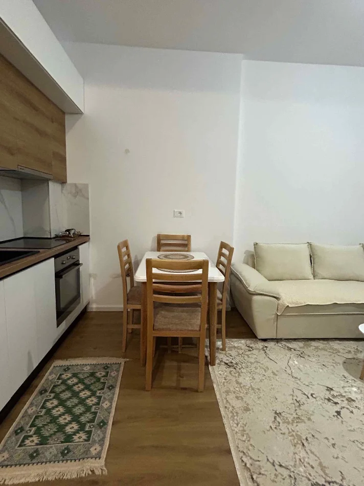 Tirane, jepet me qera apartament 1+1 Kati 2, 50 m² 380 € (Residenca Kaimi ne Ali Dem)