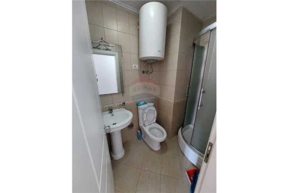 Tirane, shitet apartament Kati 6, 118 m² 192,000 € 