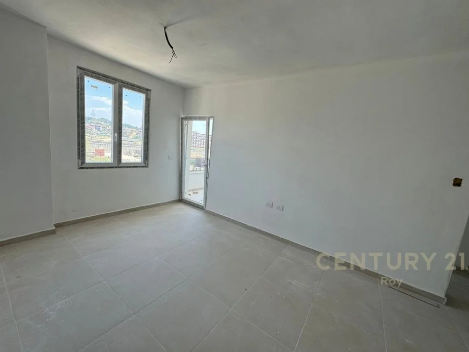 Durres, shitet apartament 1+1 Kati 2, 75 m² 98.000 € (Golem)