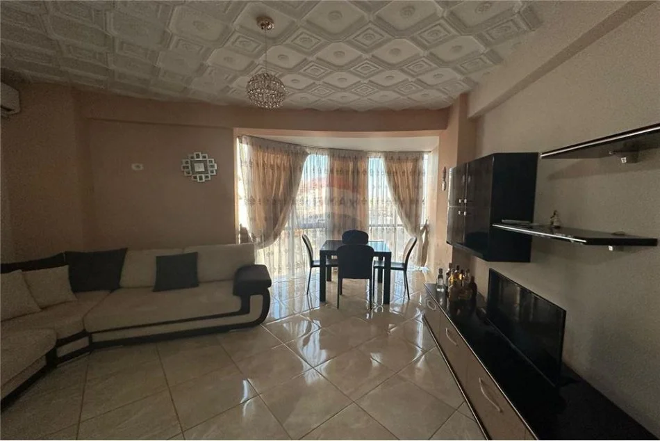 Tirane, shitet apartament Kati 5, 100 m² 130,000 € 