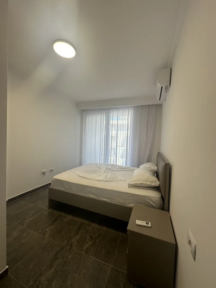 Lezhe Shengjin, Apartament 2+1 me qira, Kati 5, 79 m2 160,000 €