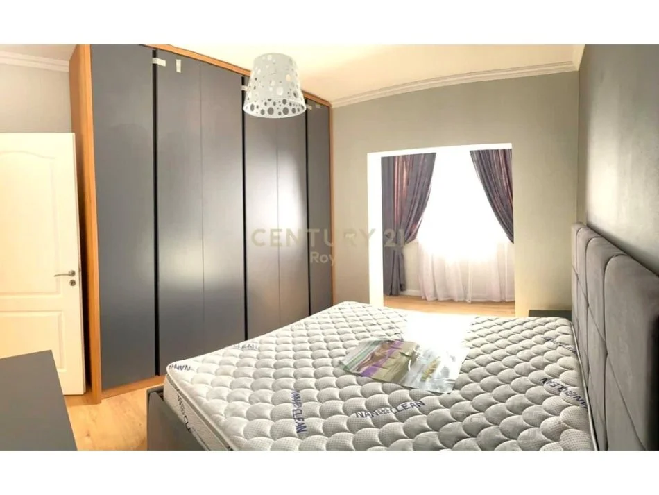 Tirane, jap me qera apartament 2+1 Kati 5, 70 m² 800 € 