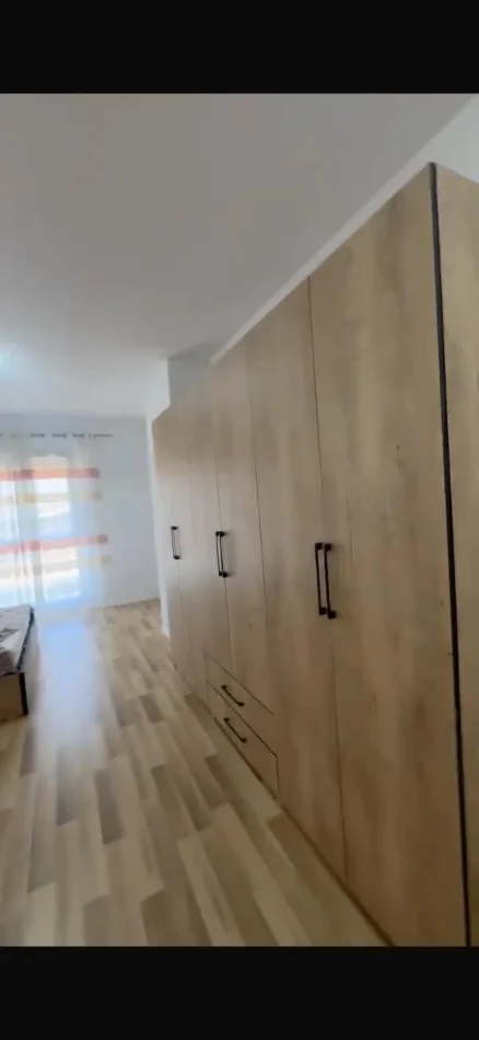 Tirane, jepet me qera apartament 2+1 Kati 2, 113 m² 400 € (Color Splash Residence ne Paskuqan)