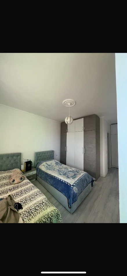 Tirane, ndarje qeraje me vajze apartament 2+1+Aneks+Ballkon Kati 6, 110 m² 175 € (Rruga Teodor Keko Residenca Future Home)