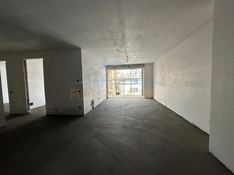 Tirane, shitet apartament 2+1+Ballkon Kati 3, 115 m² 179.000 € (Palladium Residence)