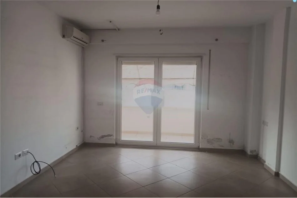 Tirane, shitet apartament Kati 6, 68 m² 165,000 € 
