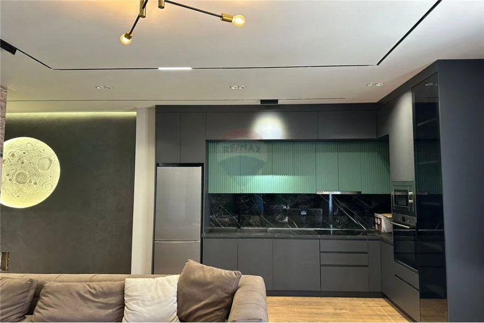 Tirane, shitet apartament Kati 1, 79 m² 149,000 € 