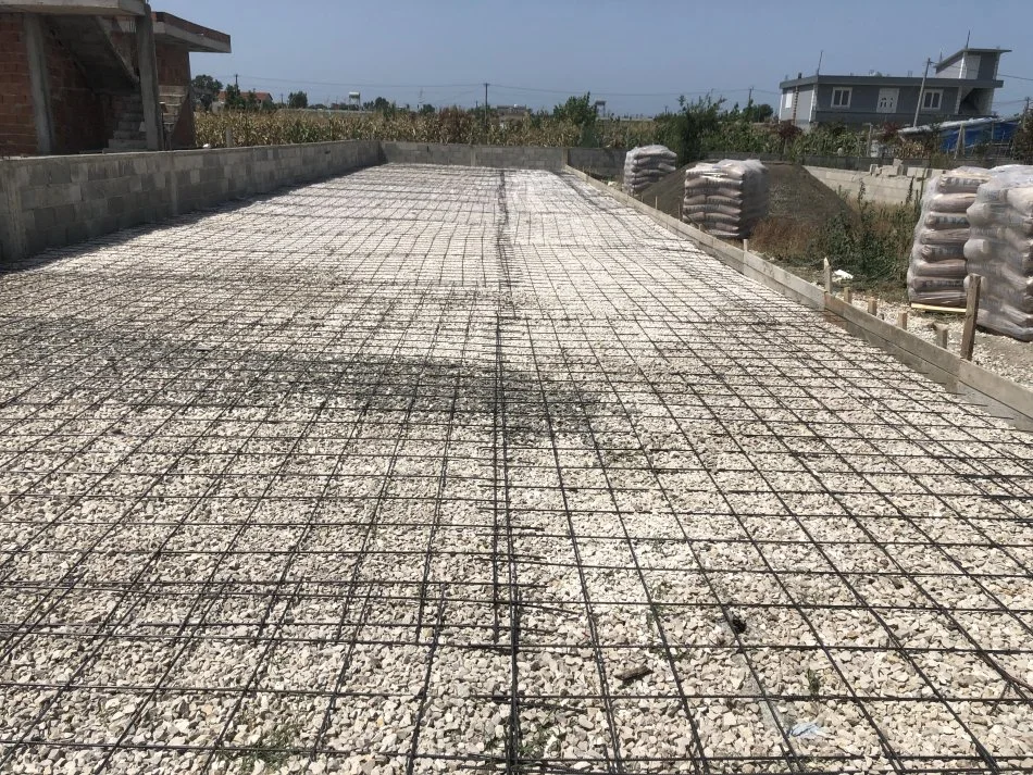 shes toke ne bregdet , 500 m² 45.000 € (Durres)