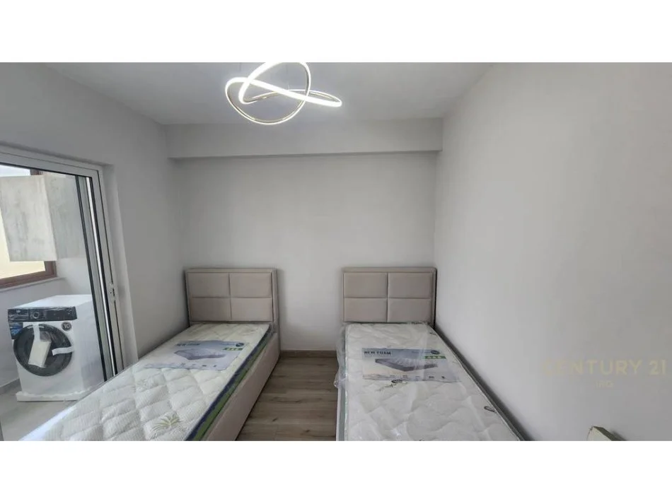 Tirane, jepet me qera apartament 1+1 Kati 3, 50 m² 480 € 