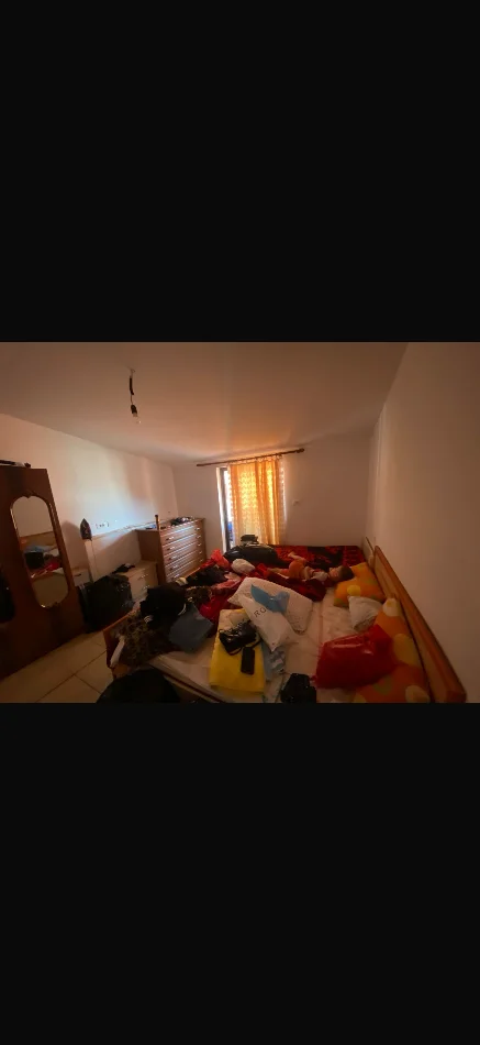 jepet me qera apartament 1+1+Ballkon Kati 6, 350 € (Bulevardi nene terezA)