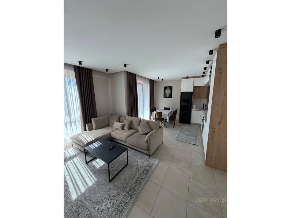 Tirane, jepet me qera apartament 2+1 Kati 6, 62 m² 900 € (Rruga Besim Imami)