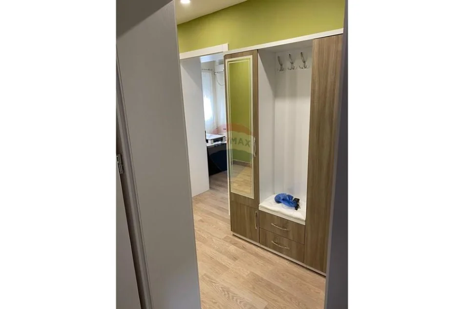 Tirane, shitet apartament 2+1+Ballkon Kati 3, 109 m² 210.000 € (Rruga e Durresit)