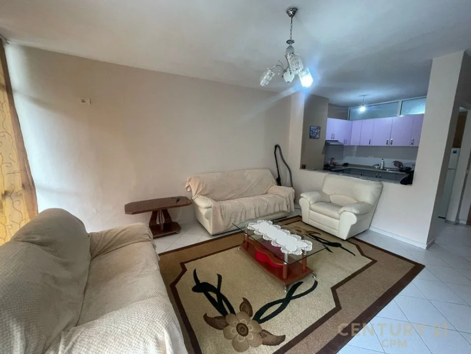 Shqiperi, jepet me qera apartament 1+1 Kati 4, 88 m² 420 € 