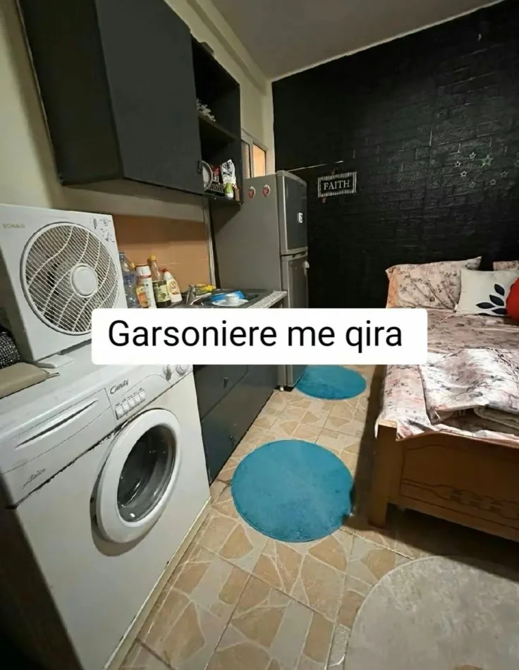 Tirane, jap me qera garsonier 1+1 Kati 1, 32 m² 300 € (21 dhjetori okazion) dria uje dhe internet perfshihen ne cmim