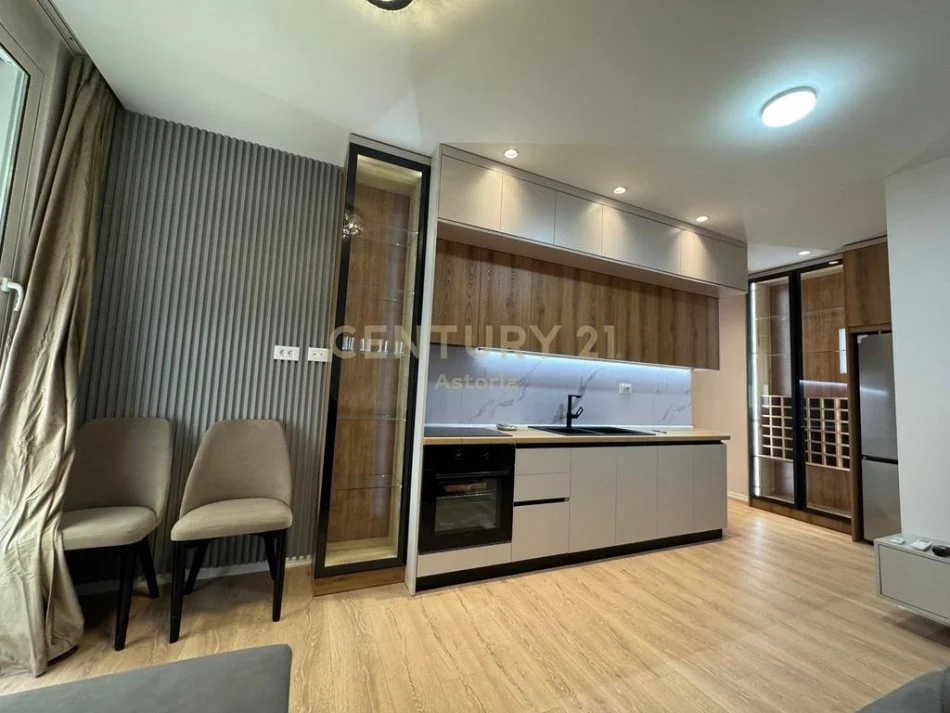 Tirane, shitet apartament 1+1 , 59 m² 120.000 € (Shitet apartament 1+1 te Kopshti Zoologjik.)