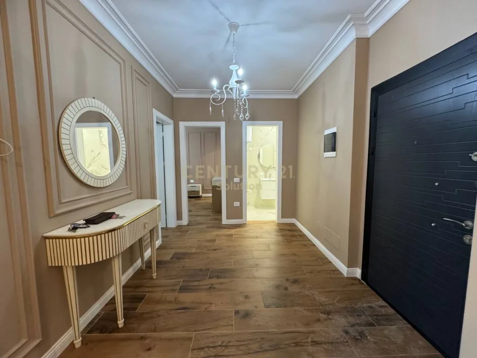 Tirane, jepet me qera apartament 2+1 Kati 1, 104 m² 1.200 € (Spitali Veterinar)