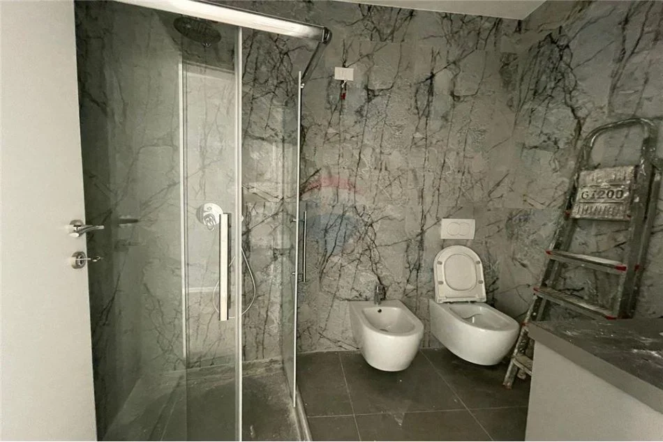 Tirane, jepet me qera apartament Kati 1, 124 m² 1,500 € 