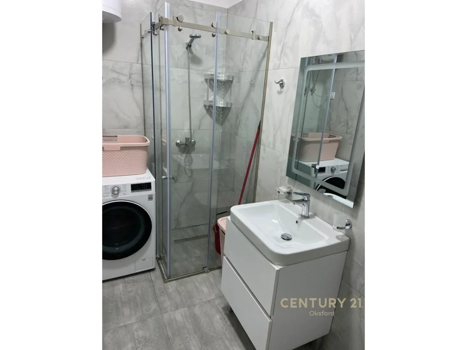 Tirane, jepet me qera apartament 1+1 Kati 2, 55 m² 650 € (Kompleksi Magnet)