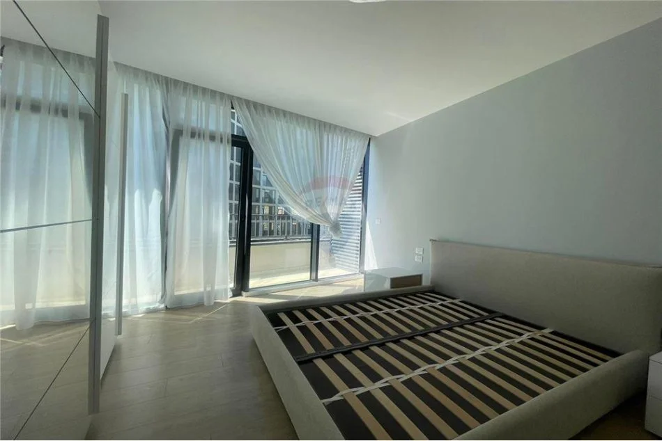 Tirane, jepet me qera apartament Kati 6, 88 m² 1,000 € 