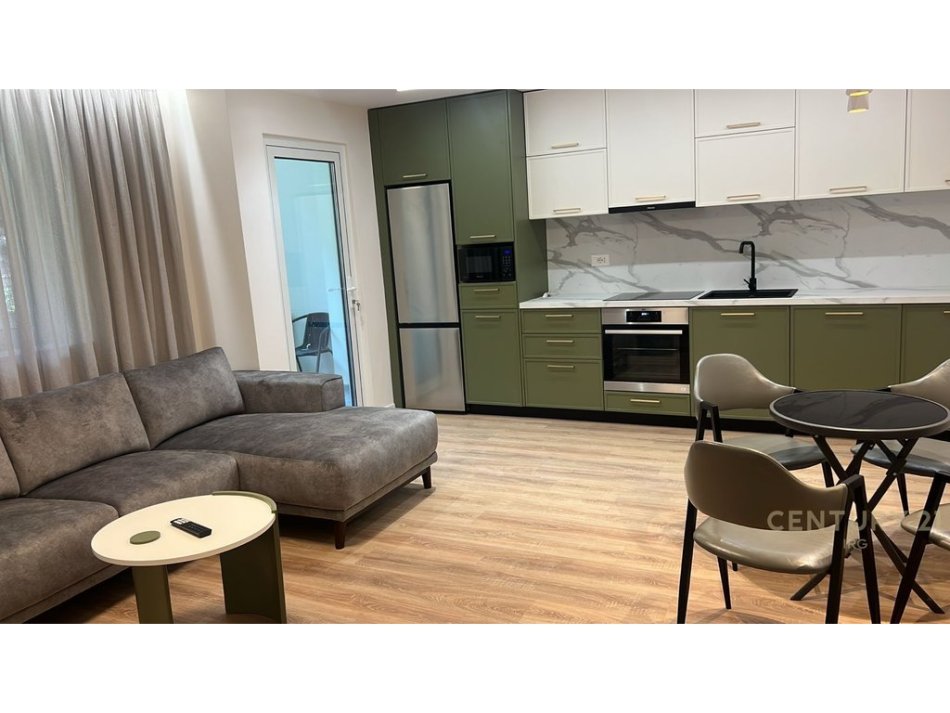Tirane, jepet me qera apartament 2+1 Kati 0, 95 m² 1.000 € 