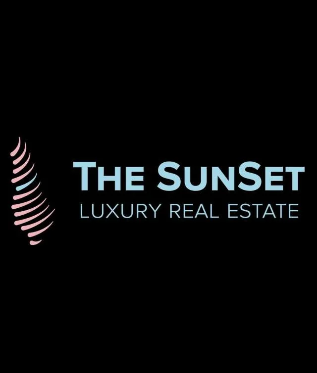 Tirane, Apartament #meQira 3+1 (Rruga e Durresit)