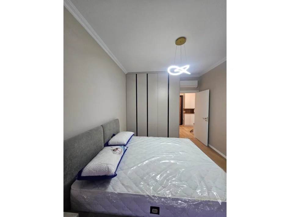Tirane, jepet me qera apartament 1+1 Kati 2, 60 m² 550 € (Urban Gate)