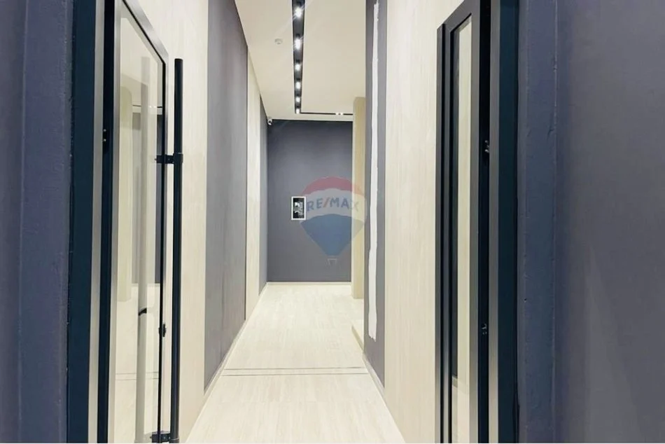 Tirane, jepet me qera apartament 1+1+Ballkon , 500 € 